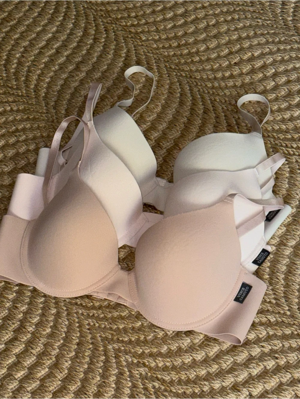 Vince Camuto 34b Everyday Smooth T-Shirt Bra Set of 3 Underwire Nude Pink Cream